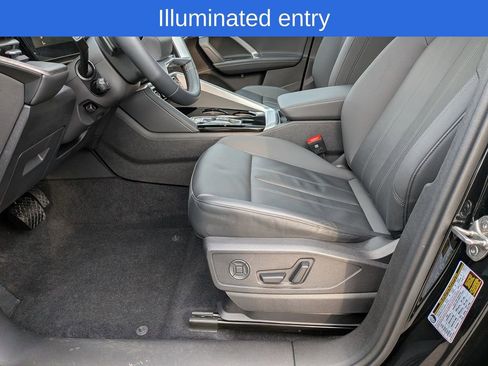 Used 2025 Audi Q5 Premium Plus w/ Premium Plus image 12