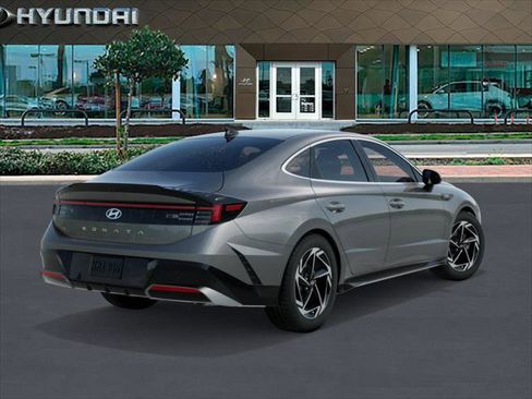 New 2026 Hyundai Sonata SEL image 4
