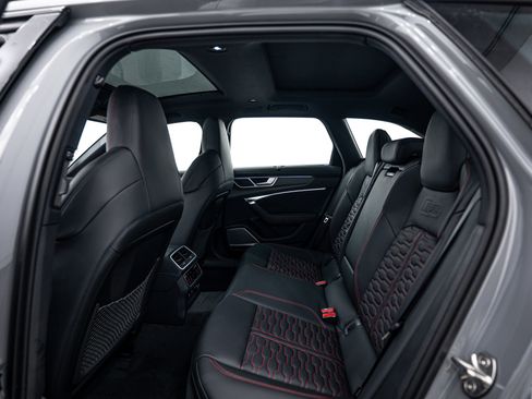 New 2026 Audi RS 6 performance image 18