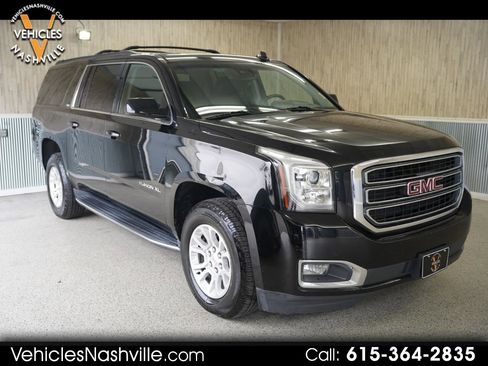 Used 2019 GMC Yukon XL SLT image 1