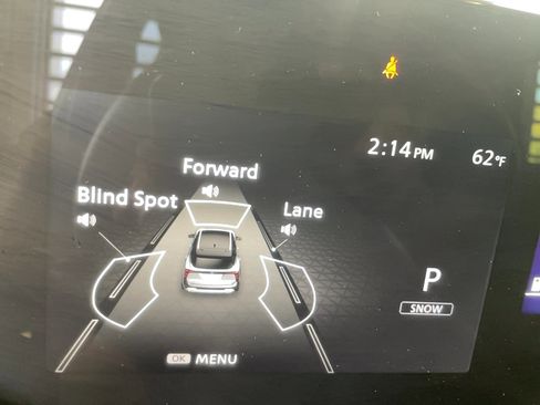 Used 2025 Nissan Kicks SV image 12