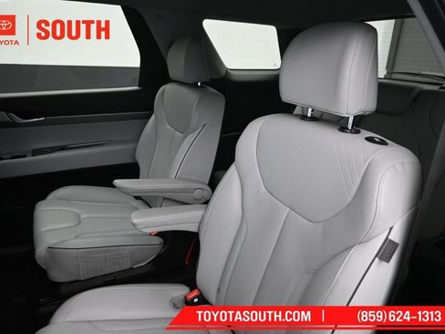 Used 2025 Hyundai Palisade SEL AWD/4WD image 26