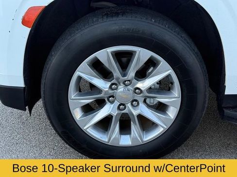 Used 2023 Chevrolet Suburban Premier image 8