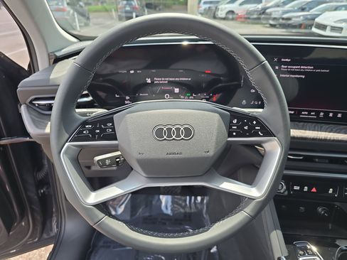 New 2025 Audi Q5 Prestige image 30