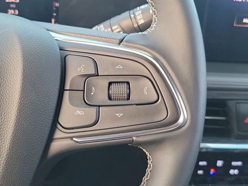 Used 2024 Buick Encore GX Avenir image 28