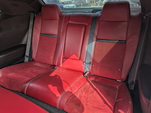 Used 2013 Dodge Challenger SRT8 w/ Harman Kardon Audio Group image 14