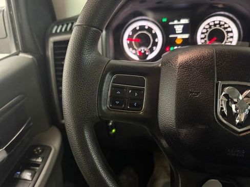 Used 2017 RAM 2500 Tradesman w/ Chrome Appearance Group image 12