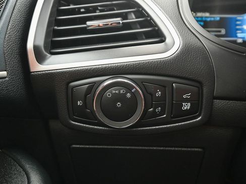 Certified 2024 Ford Edge SEL w/ Convenience Package image 40