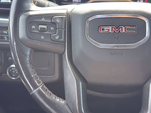 Used 2022 GMC Yukon AT4 AWD/4WD image 14