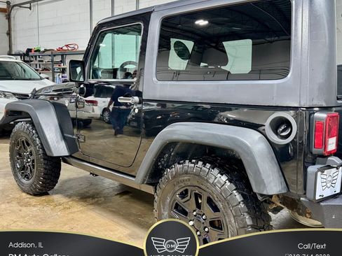 Used 2016 Jeep Wrangler Sport AWD/4WD image 9