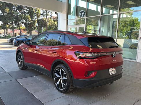 Certified 2023 Volkswagen ID.4 Pro S AWD/4WD image 3