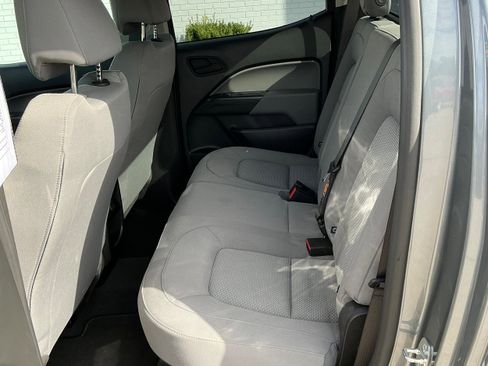 Certified 2022 Chevrolet Colorado W/T w/ WT Convenience Package image 12