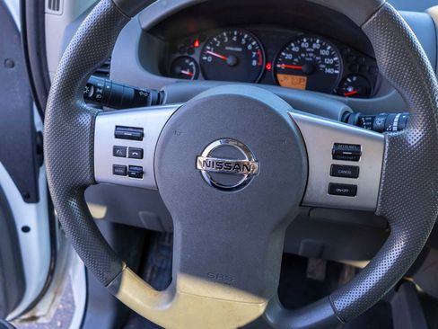 Used 2021 Nissan Frontier S image 13