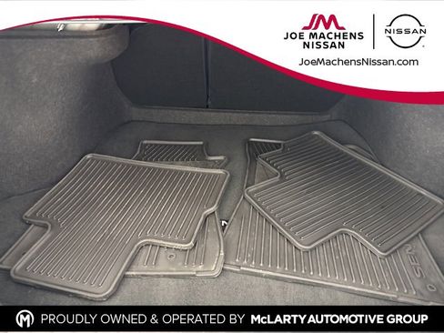 Certified 2025 Nissan Sentra SR w/ SR Premium Package image 26