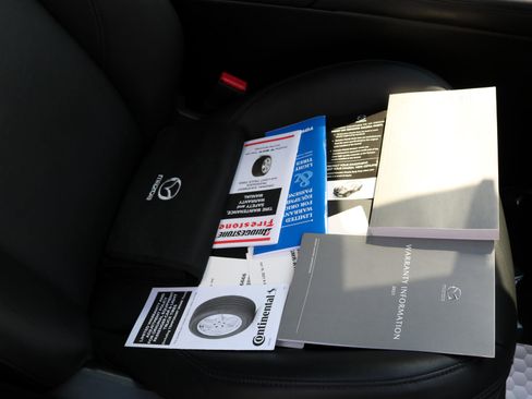 Used 2021 MAZDA MAZDA3 s image 41