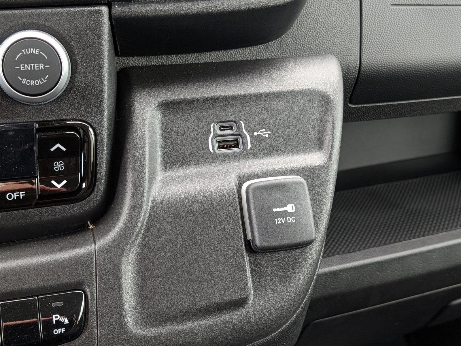 New 2026 RAM ProMaster 1500 w/ Safety Group FWD image 19
