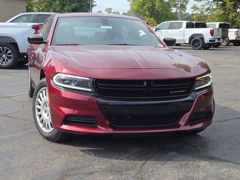 Used 2023 Dodge Charger Police w/ Convenience Group I image 3