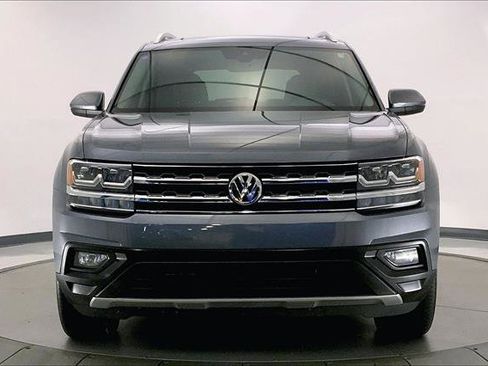 Used 2019 Volkswagen Atlas SE image 2