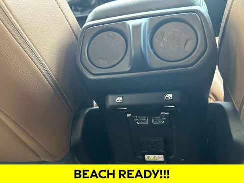 Used 2022 Jeep Wrangler Unlimited Sahara w/ Safety Group image 15