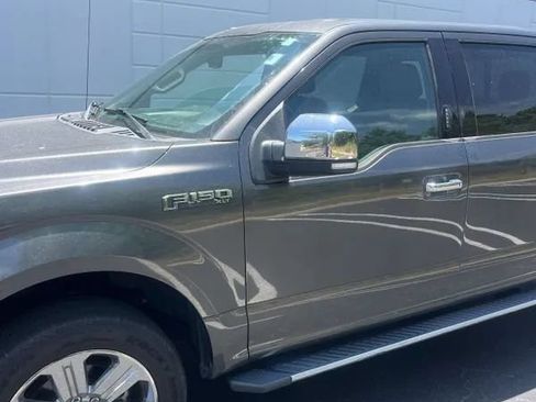 Used 2018 Ford F150 XLT w/ Equipment Group 302A Luxury AWD/4WD image 2