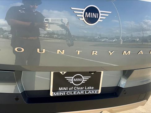 New 2025 MINI Cooper Countryman S w/ Comfort Package Max image 15