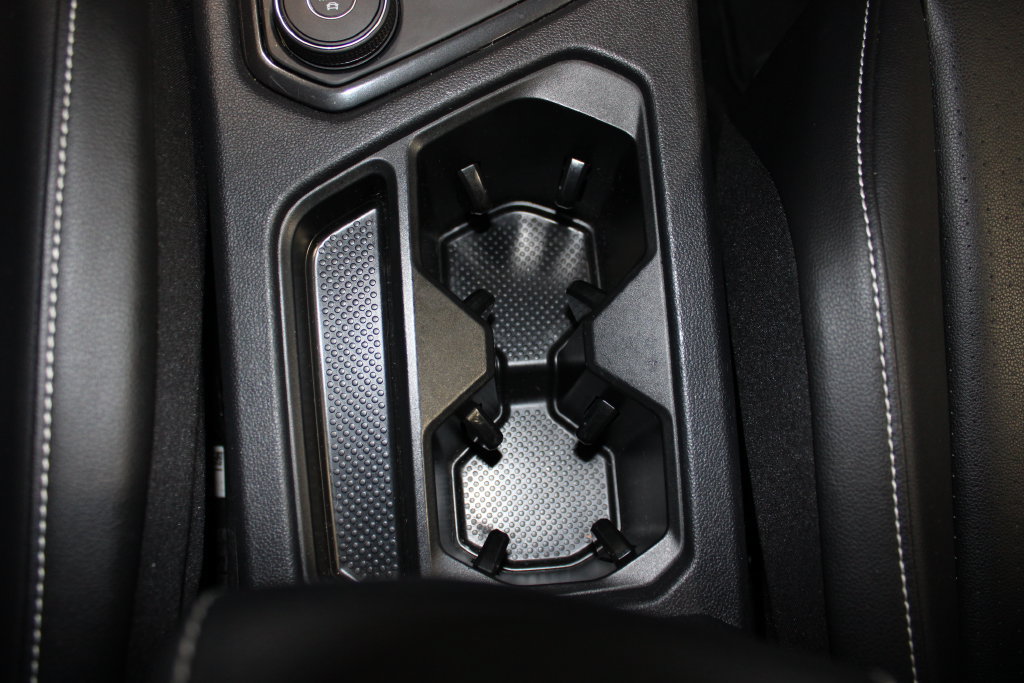 Used 2024 Volkswagen Tiguan SE R-Line AWD/4WD image 21