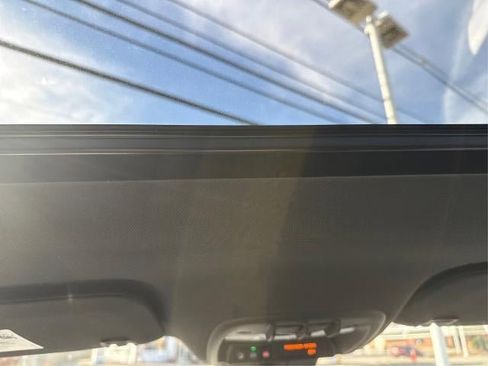 Certified 2023 GMC Canyon AT4X image 27