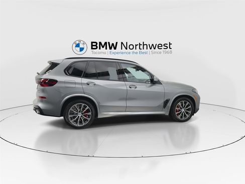 New 2026 BMW X5 xDrive50e AWD/4WD image 4