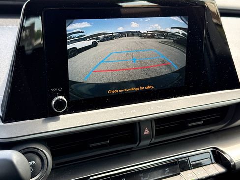 Used 2024 Toyota Prius LE image 24