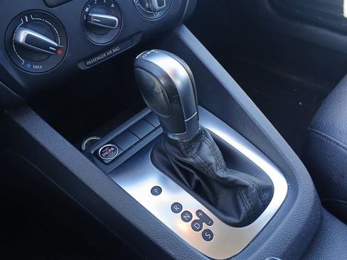 Used 2011 Volkswagen Jetta TDI image 15