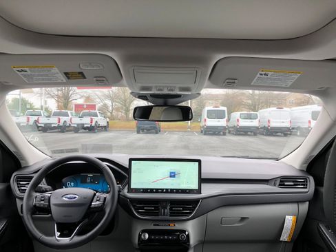 New 2026 Ford Escape Platinum w/ Premium Technology Package image 11