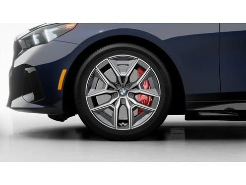 New 2026 BMW i5 eDrive40 image 7