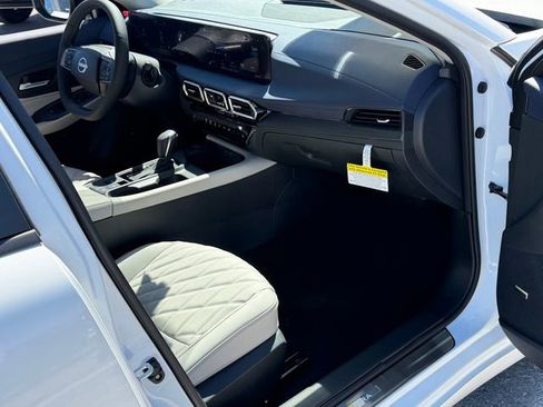 New 2026 Nissan Sentra SL FWD image 26