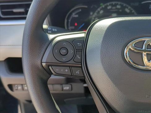 New 2025 Toyota RAV4 XLE image 13