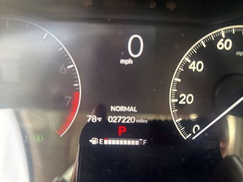 Certified 2024 Honda HR-V LX image 13