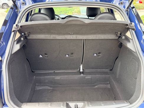 Used 2017 MINI Cooper 4-Door Hardtop image 13