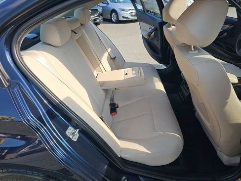 Used 2015 BMW 328i Sedan RWD image 19