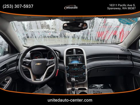 Used 2015 Chevrolet Malibu LT w/ Power Convenience Package image 7