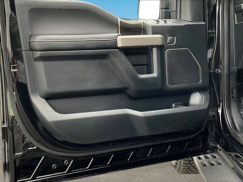 Used 2019 Ford F150 Raptor w/ Equipment Group 802A Luxury AWD/4WD image 20