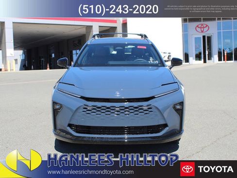 New 2026 Toyota Crown Signia image 4