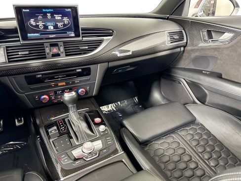 Used 2016 Audi RS 7 Prestige w/ Driver Assistance Package image 31