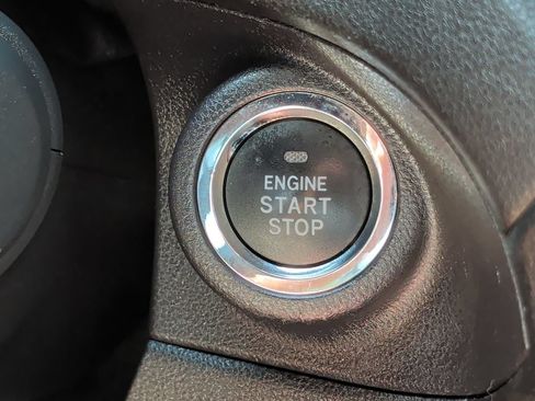 Used 2025 Subaru Ascent Premium AWD/4WD image 26