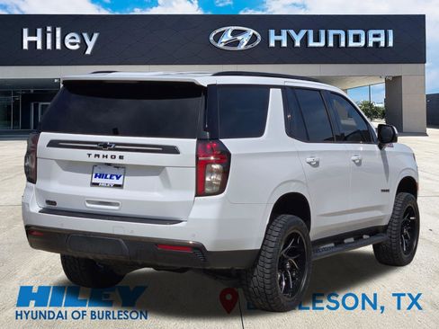 Used 2022 Chevrolet Tahoe Z71 w/ Luxury Package image 4