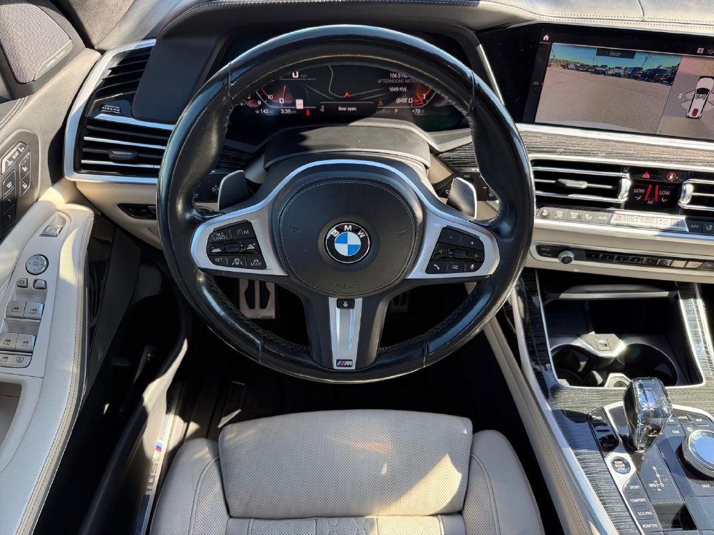 Used 2022 BMW X7 M50i AWD/4WD image 14
