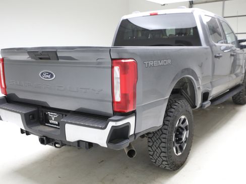 Used 2025 Ford F250 XLT w/ Tremor Off-Road Package AWD/4WD image 5