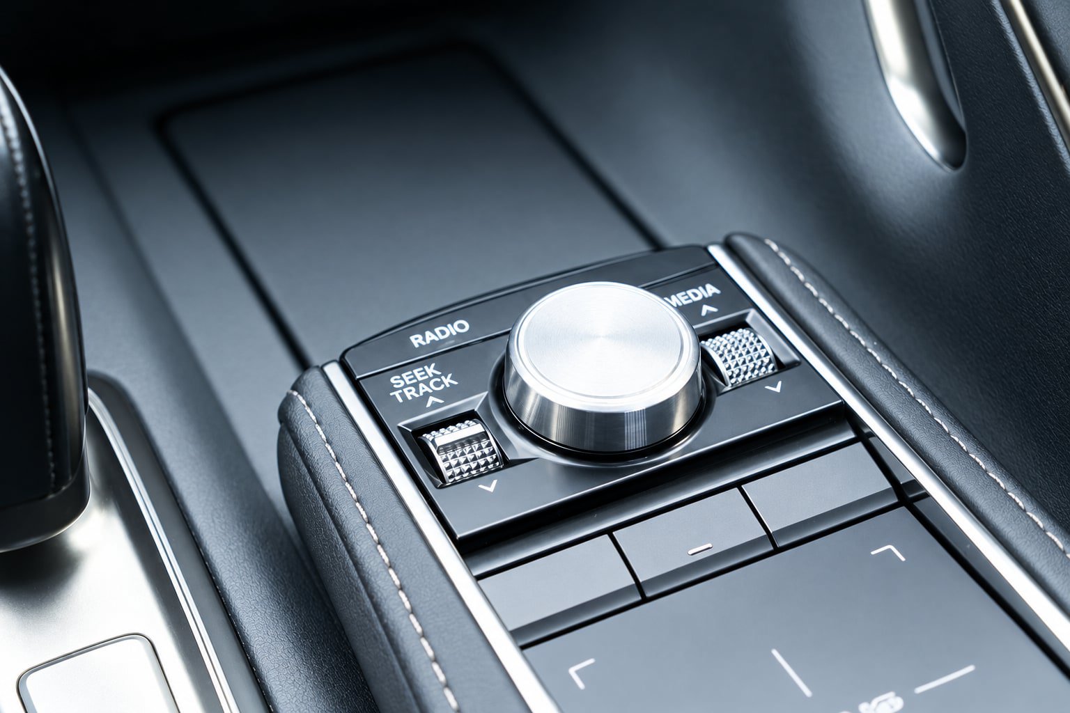 Used 2019 Lexus LC 500 Coupe w/ Touring Package RWD image 42