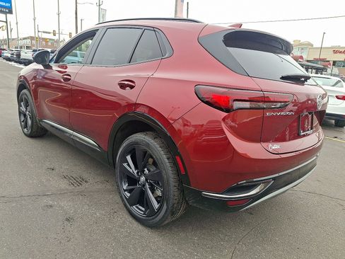 Used 2022 Buick Envision Preferred image 3