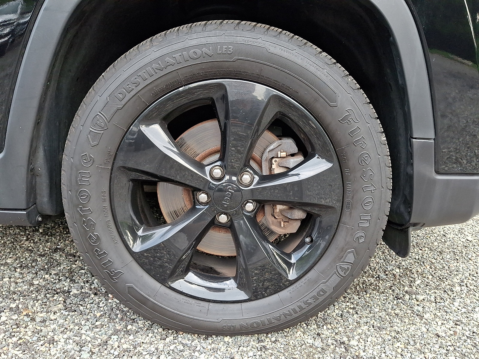Certified 2020 Jeep Cherokee Latitude Plus AWD/4WD image 8