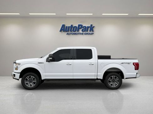 Used 2017 Ford F150 XLT w/ Equipment Group 302A Luxury image 4