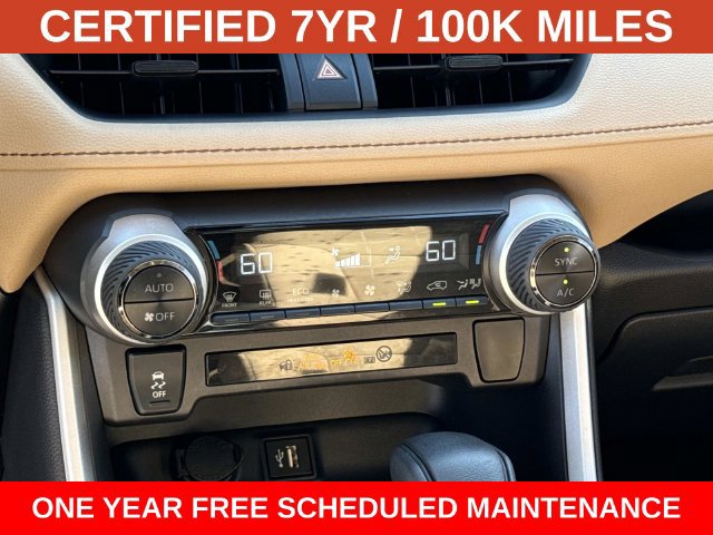 Used 2025 Toyota RAV4 XLE AWD/4WD image 21
